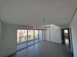 Apartamento Para Vender com 3 quartos 3 suítes no bairro Cocó em Fortaleza