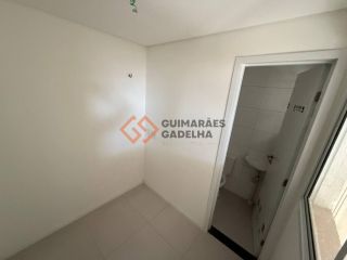 Apartamento Para Vender com 3 quartos 3 suítes no bairro Cocó em Fortaleza