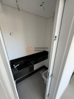 Apartamento Para Vender com 3 quartos 3 suítes no bairro Cocó em Fortaleza