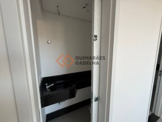 Apartamento Para Vender com 3 quartos 3 suítes no bairro Cocó em Fortaleza