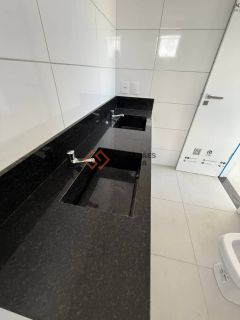 Apartamento Para Vender com 3 quartos 3 suítes no bairro Cocó em Fortaleza
