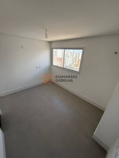 Apartamento Para Vender com 3 quartos 3 suítes no bairro Cocó em Fortaleza