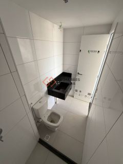 Apartamento Para Vender com 3 quartos 3 suítes no bairro Cocó em Fortaleza