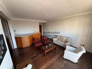 Apartamento Para Alugar com 3 quartos 2 suítes no bairro Cocó em Fortaleza
