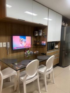 Apartamento no condomínio Campobelo - Cocó em Fortaleza