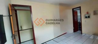 Casa Para Vender com 4 quartos 4 suítes no bairro Edson Queiroz em Fortaleza