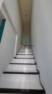 Oportunidade no Eusébio! Casa Duplex com Piscina por R$ 270 mil!