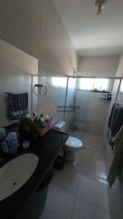 Oportunidade no Eusébio! Casa Duplex com Piscina por R$ 270 mil!