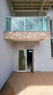 Oportunidade no Eusébio! Casa Duplex com Piscina por R$ 270 mil!