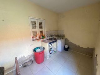 Casa Para Alugar com 3 quartos 3 suítes no bairro Pref. José Walter em Fortaleza