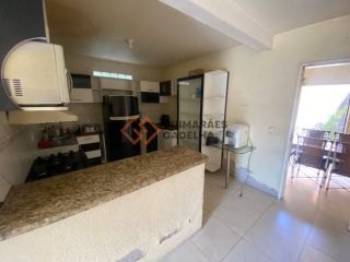 Casa Para Alugar com 3 quartos 3 suítes no bairro Pref. José Walter em Fortaleza