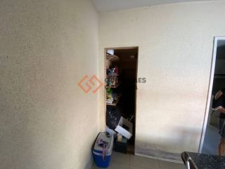 Casa Para Alugar com 3 quartos 3 suítes no bairro Pref. José Walter em Fortaleza