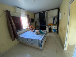 Casa Para Alugar com 3 quartos 3 suítes no bairro Pref. José Walter em Fortaleza