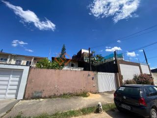 Casa Para Alugar com 3 quartos 3 suítes no bairro Pref. José Walter em Fortaleza