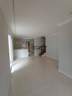 Casa Duplex à Venda – Condomínio Residencial Água Fria