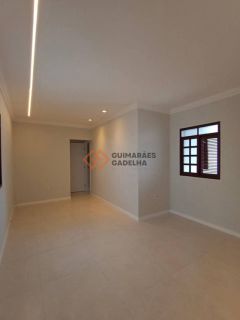 Casa Duplex à Venda – Condomínio Residencial Água Fria