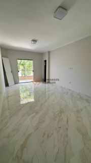 Casa Para Vender com 3 quartos 2 suítes na região da Maraponga
