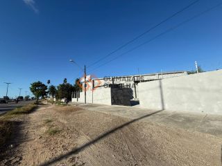 Imóvel Comercial Para Alugar no bairro Messejana em Fortaleza