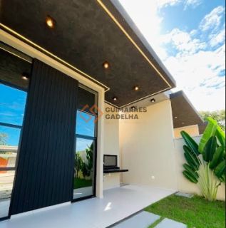 Casa Para Vender com 3 quartos 3 suítes no bairro Coité em Eusébio