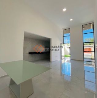 Casa Para Vender com 3 quartos 3 suítes no bairro Coité em Eusébio
