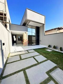 Casa Para Vender com 3 quartos 3 suítes no bairro Guaribas em Eusébio