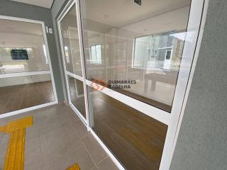 Apartamento Para Alugar com 2 quartos 1 suítes no bairro Pires Facanha em Eusébio