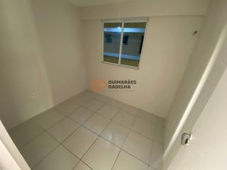 Apartamento Para Alugar com 3 quartos 1 suítes no bairro Damas em Fortaleza