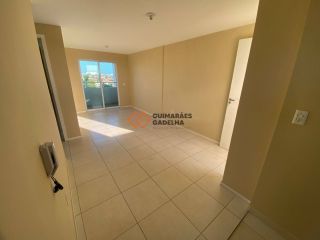 Apartamento Para Alugar com 3 quartos 1 suítes no bairro Antônio Bezerra em Fortaleza