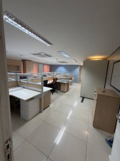 Sala Comercial Para Vender no bairro Cocó em Fortaleza