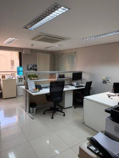 Sala Comercial Para Vender no bairro Cocó em Fortaleza