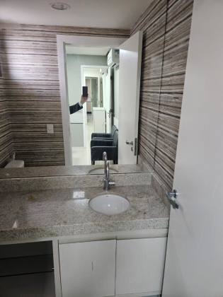 Sala Comercial Para Alugar no bairro Cocó em Fortaleza