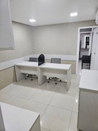 Sala Comercial Para Alugar no bairro Cocó em Fortaleza