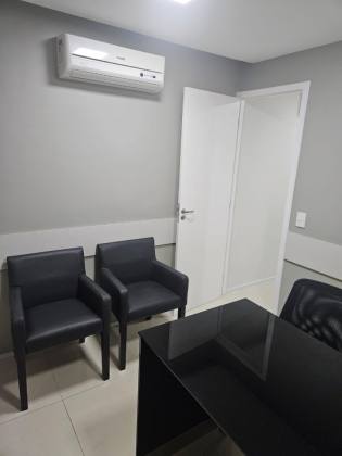 Sala Comercial Para Alugar no bairro Cocó em Fortaleza