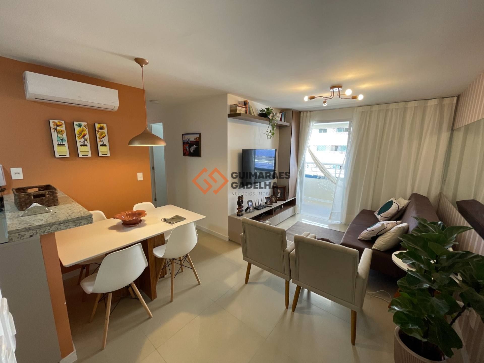 Apartamento Para Alugar com 2 quartos 1 suítes no bairro Papicu em Fortaleza