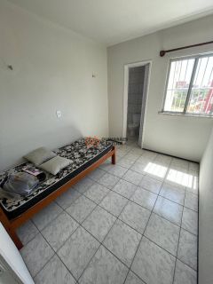 Apartamento Para Vender com 3 quartos 3 suítes no bairro Icaraí em Caucaia