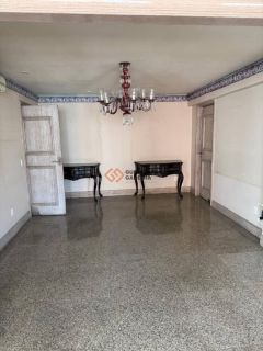 Apartamento Para Vender com 3 quartos 3 suítes no bairro Meireles em Fortaleza