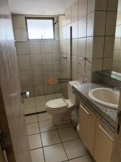 Apartamento Para Vender com 3 quartos 3 suítes no bairro Meireles em Fortaleza