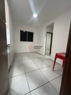 Apartamento Para Vender com 2 quartos no bairro Maraponga em Fortaleza