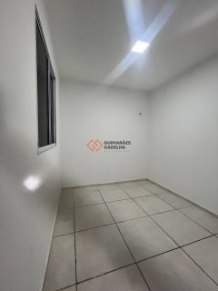 Apartamento Para Vender com 2 quartos no bairro Maraponga em Fortaleza