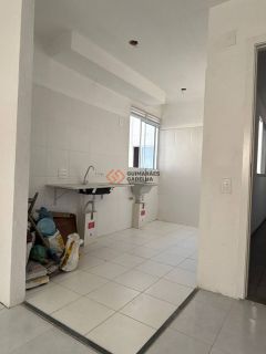 Apartamento Para Vender no bairro Pajuçara em Maracanaú