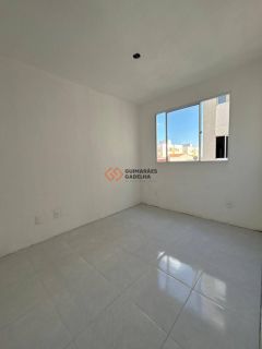 Apartamento Para Vender no bairro Pajuçara em Maracanaú