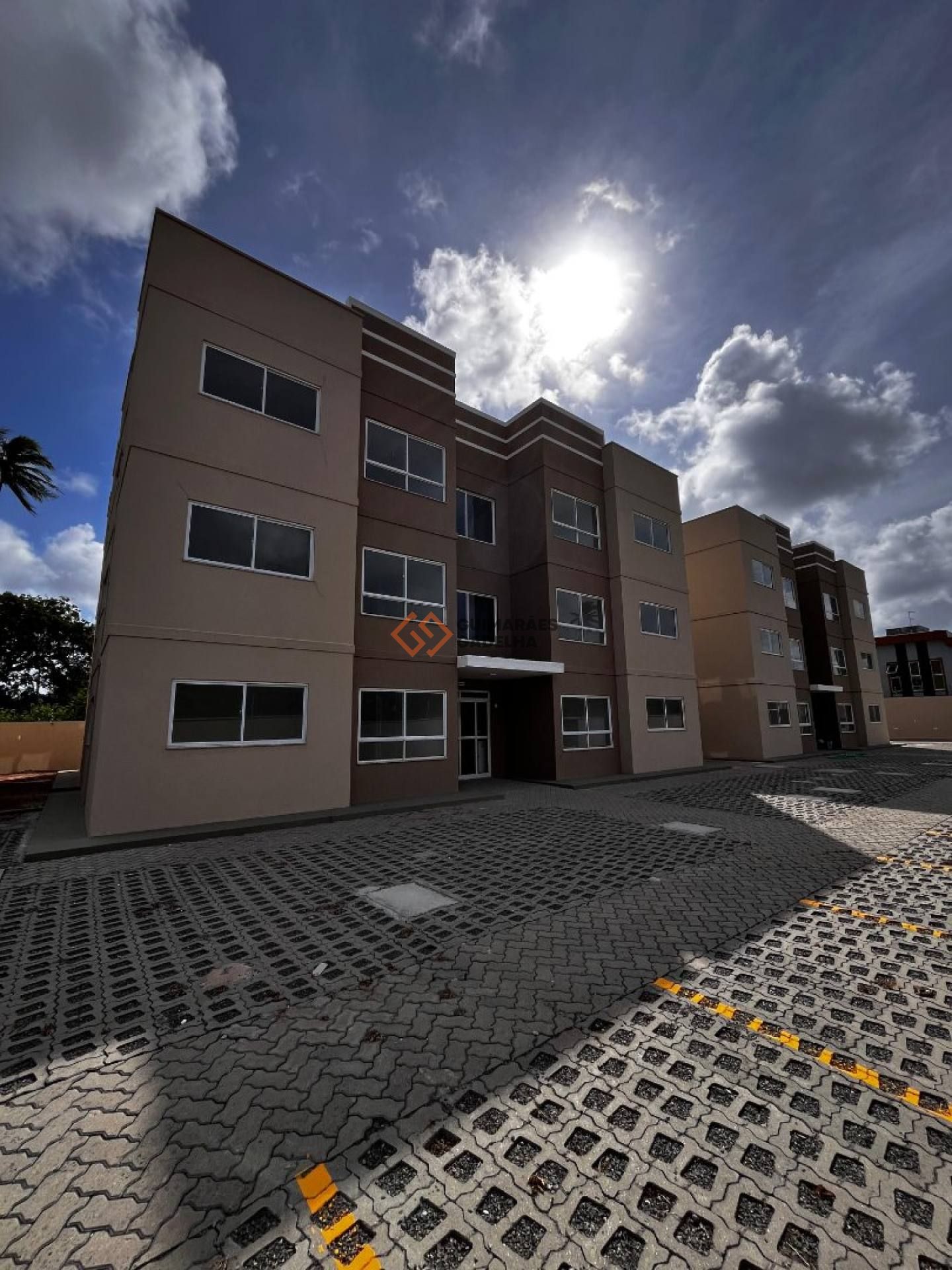 Apartamento Para Vender com 2 quartos 1 suítes no bairro Mangabeira em Eusébio