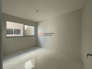 Apartamento Para Vender com 2 quartos 1 suítes no bairro Mangabeira em Eusébio