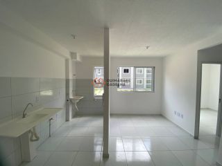 Apartamento Para Alugar com 2 quartos no bairro Pajuçara em Maracanaú