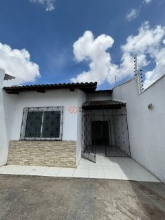 Apartamento Para Vender com 2 quartos 2 suítes no bairro Granja Lisboa em Fortaleza