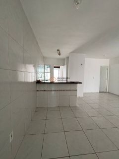 Apartamento Para Vender com 2 quartos 2 suítes no bairro Granja Lisboa em Fortaleza