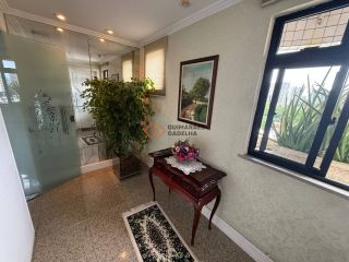 Apartamento Para Alugar com 4 quartos 3 suítes no bairro Guararapes em Fortaleza