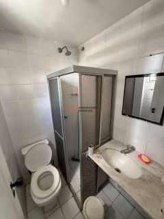 Apartamento Para Alugar com 4 quartos 3 suítes no bairro Guararapes em Fortaleza