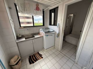 Apartamento Para Alugar com 4 quartos 3 suítes no bairro Guararapes em Fortaleza