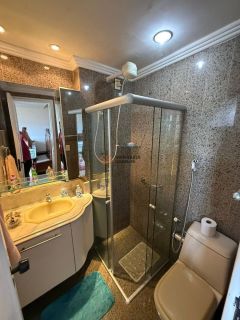 Apartamento Para Alugar com 4 quartos 3 suítes no bairro Guararapes em Fortaleza